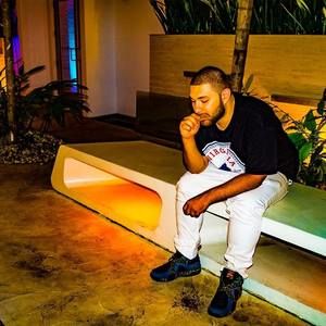 Meet your Posher, Samer